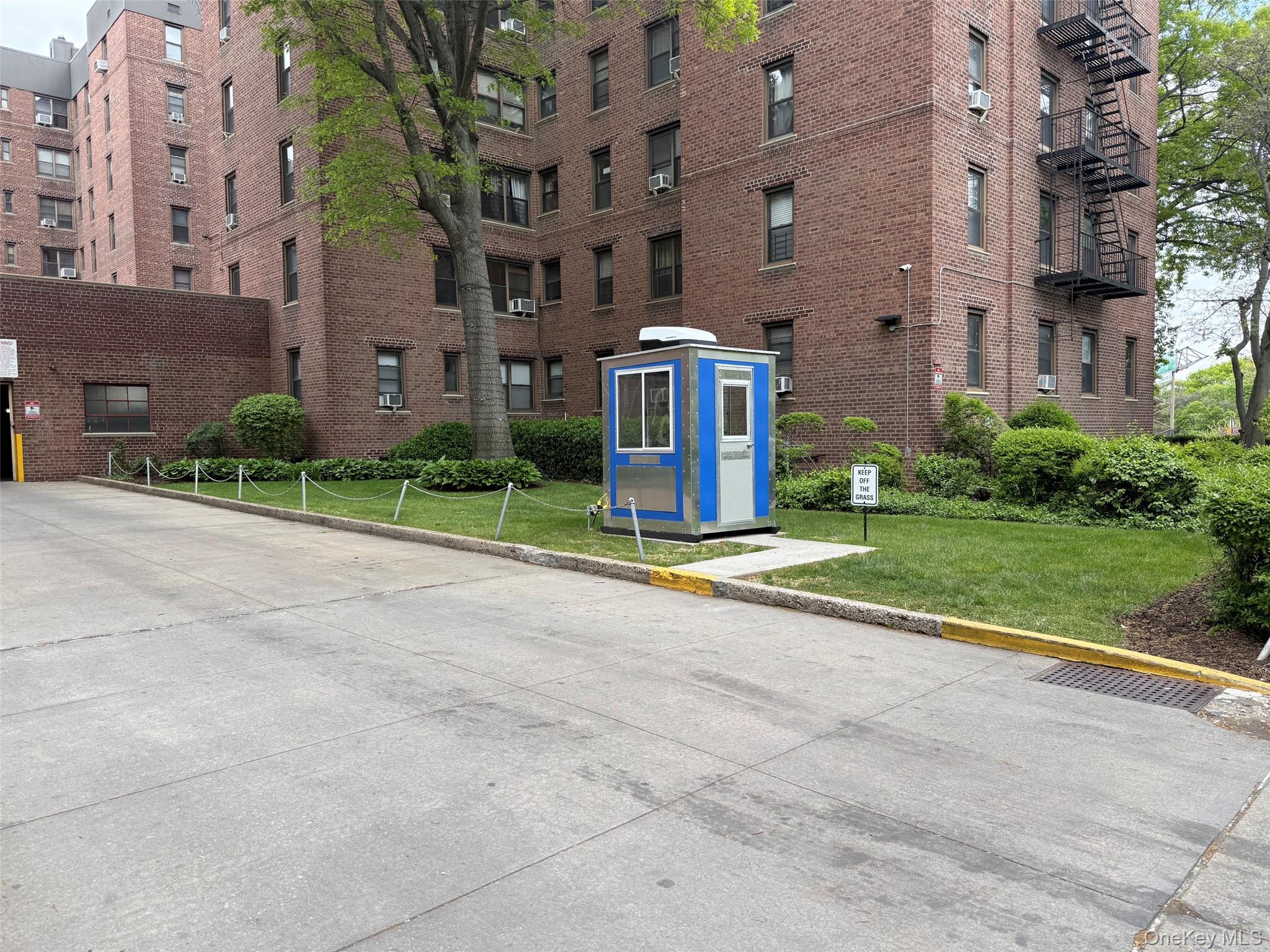 112-50 Northern Boulevard, Unit 3B Queens, NY 11368 - Photo 19 of 20