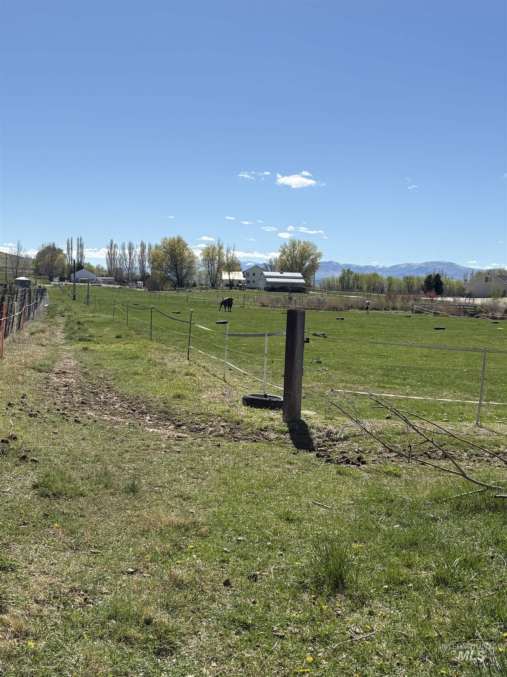 8241 Butte Road Melba, ID 83641 - Photo 13 of 40
