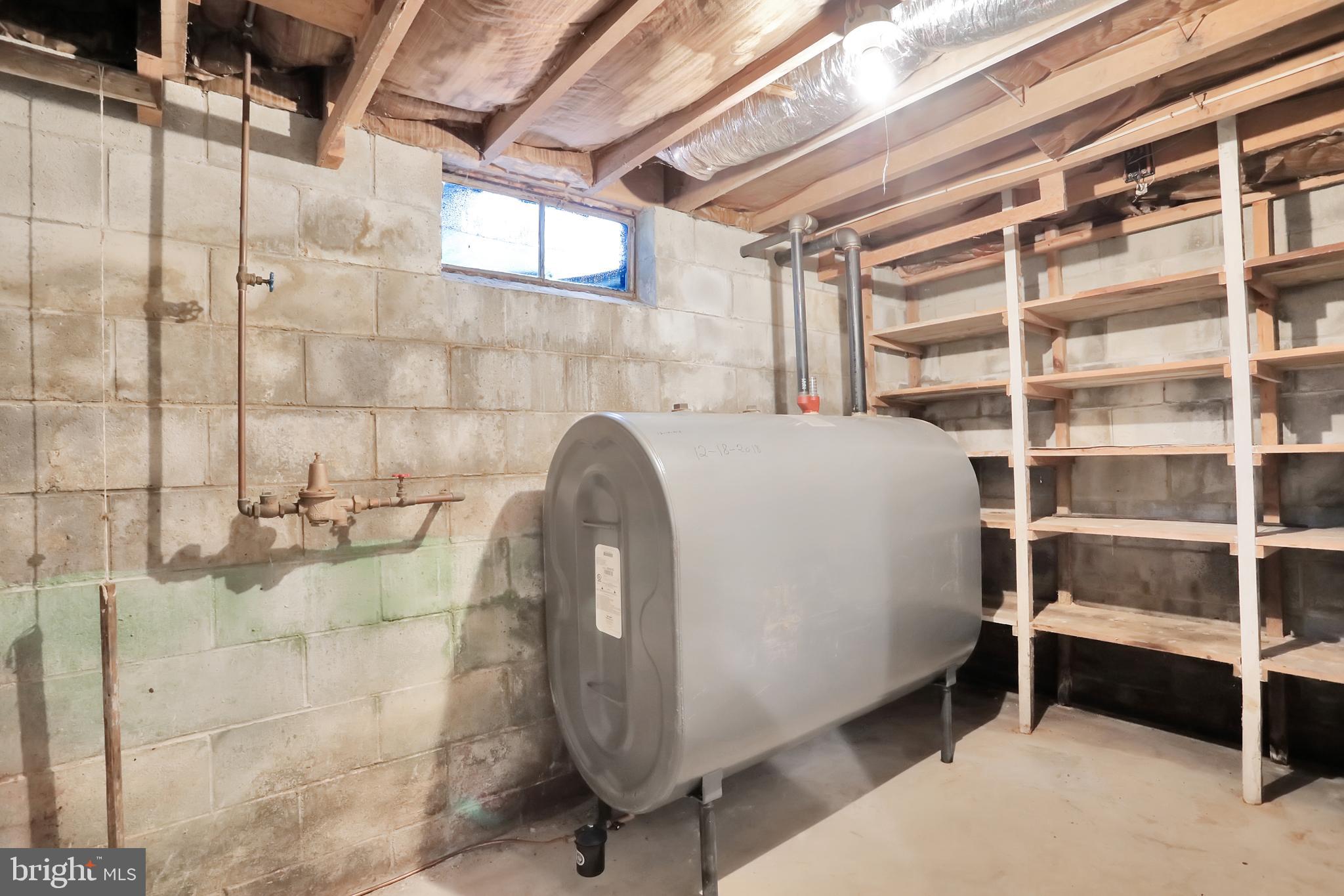 1229 Tallow Hill Road Chambersburg, PA 17202 - Photo 29 of 50 Fuel oil tank