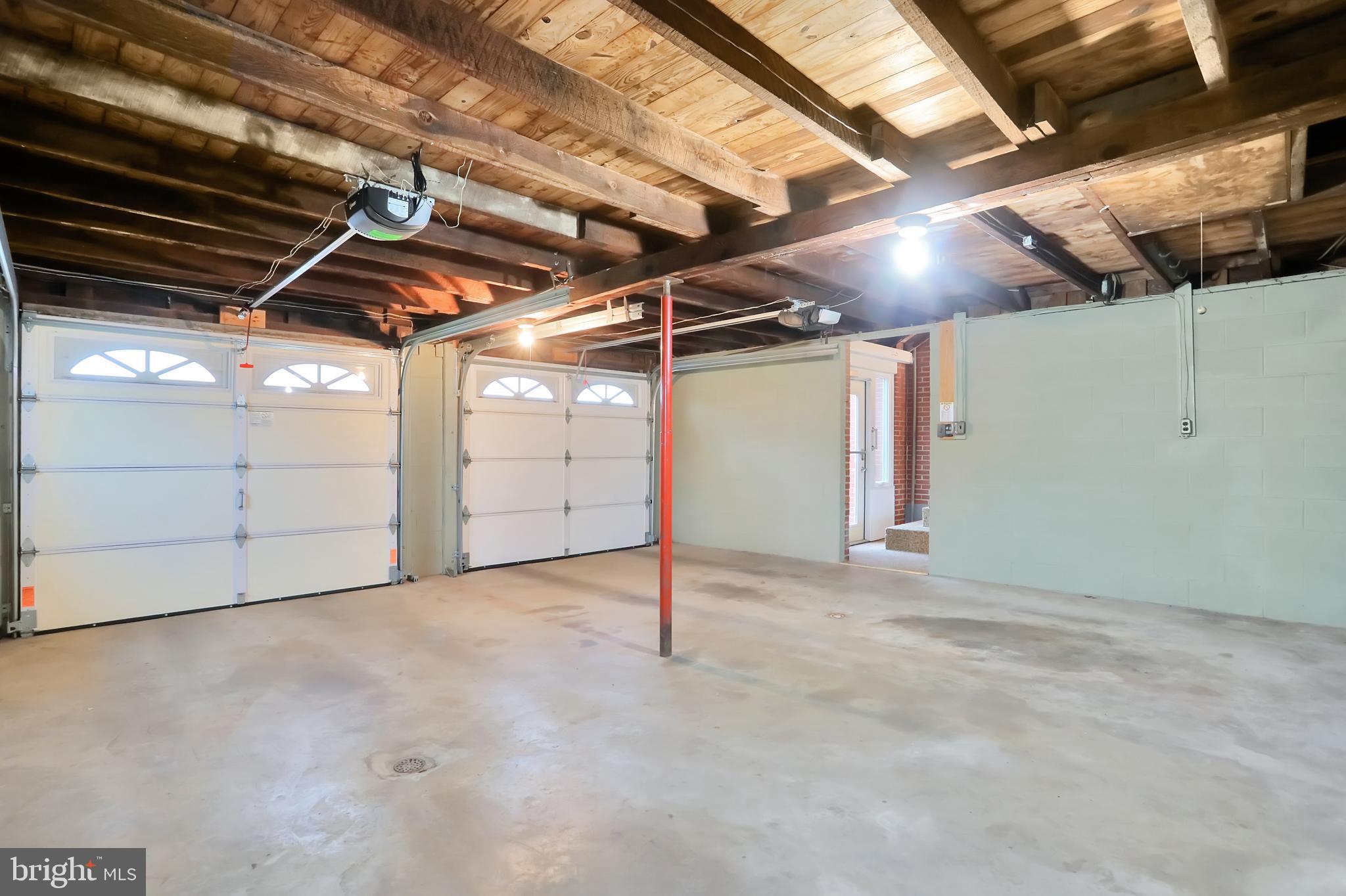 1229 Tallow Hill Road Chambersburg, PA 17202 - Photo 33 of 50 Front 2 car garage