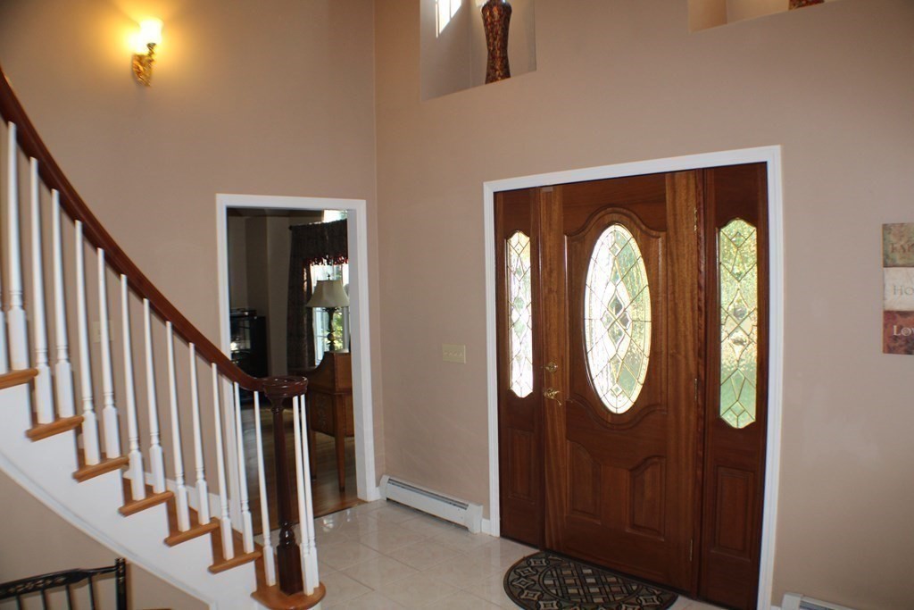 51 Smith Road Mansfield, MA 02048 - Photo 6 of 38