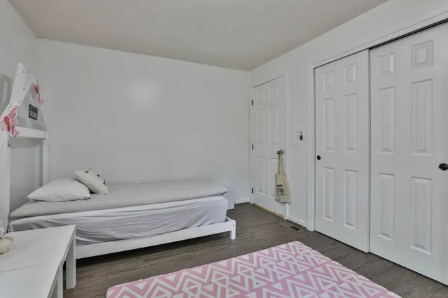 $4,000 | 180 Back River Road, Bedford, NH 03110