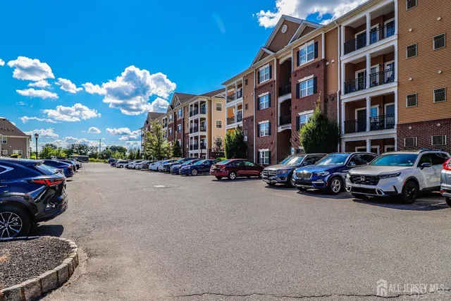 $2,600 | 745 Strassle Way, South Plainfield, NJ 07080