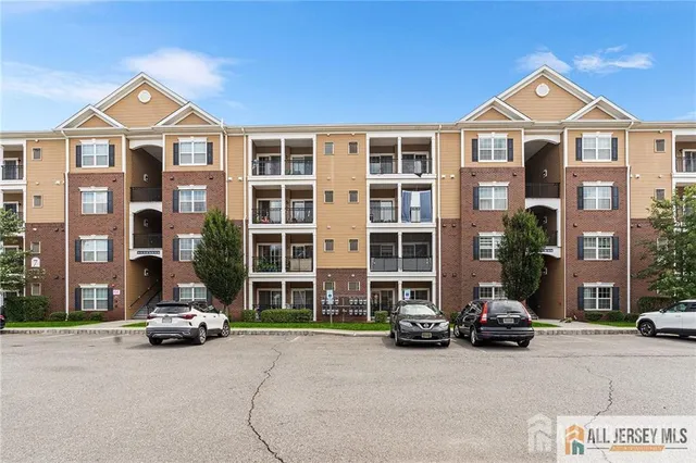 $2,600 | 745 Strassle Way, South Plainfield, NJ 07080