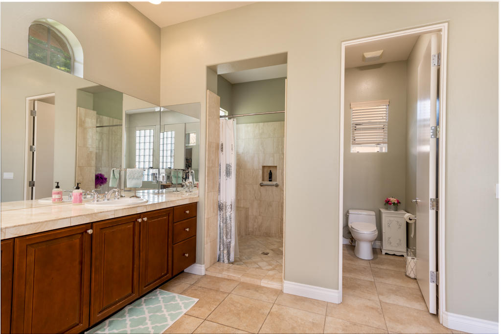 11 Varsity Circle Rancho Mirage, CA 92270 - Photo 21 of 36 11varsitycircle-lr-23