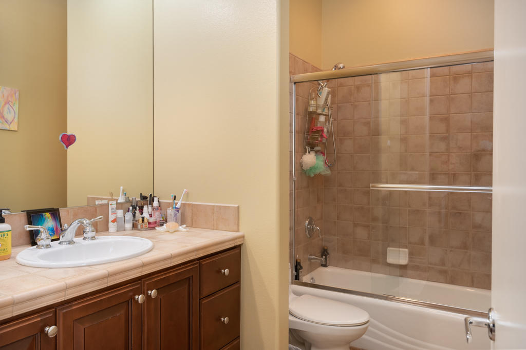 11 Varsity Circle Rancho Mirage, CA 92270 - Photo 23 of 36 11varsitycircle-lr-27