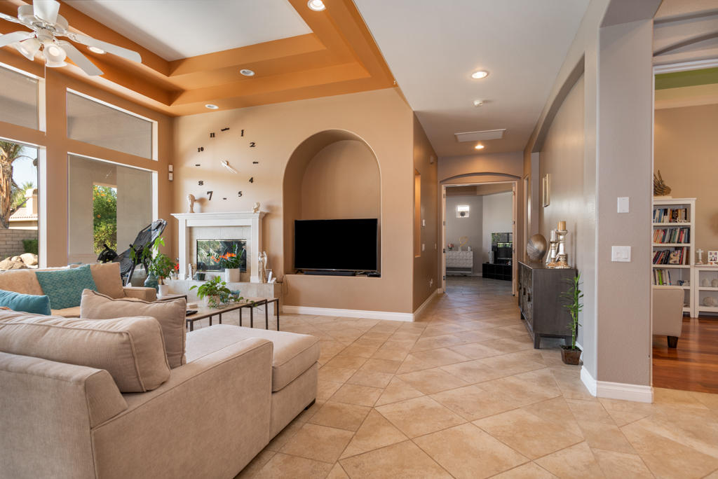 11 Varsity Circle Rancho Mirage, CA 92270 - Photo 6 of 36 11varsitycircle-lr-6