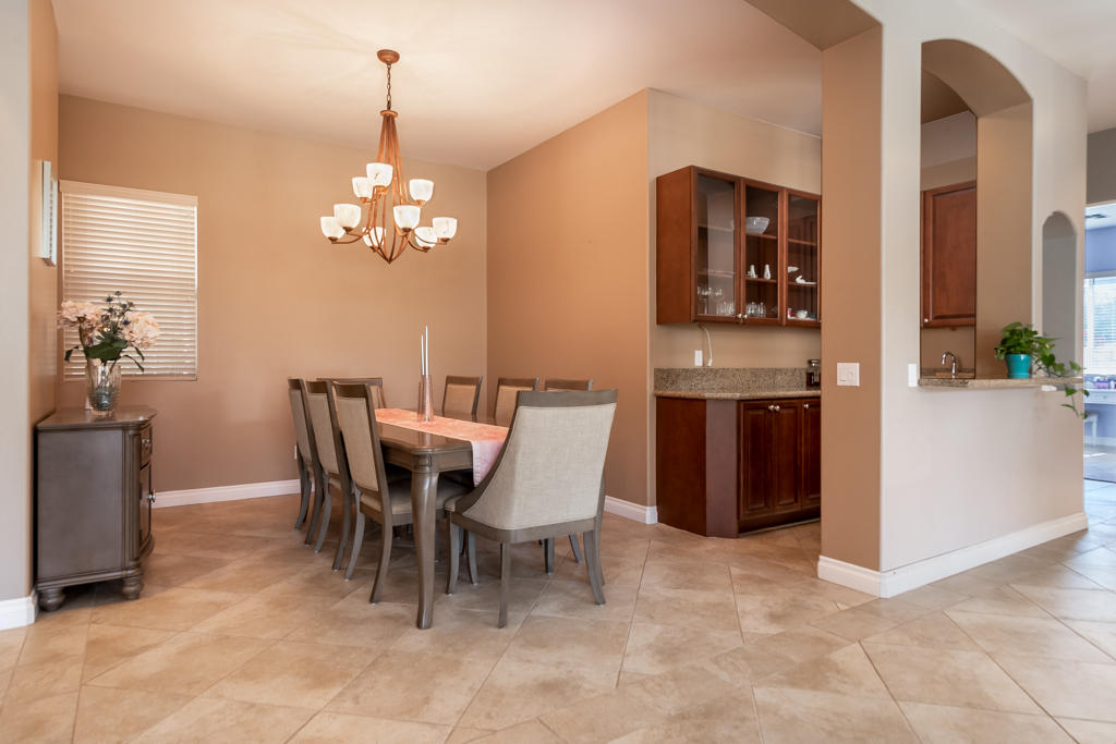 11 Varsity Circle Rancho Mirage, CA 92270 - Photo 8 of 36 11varsitycircle-lr-9