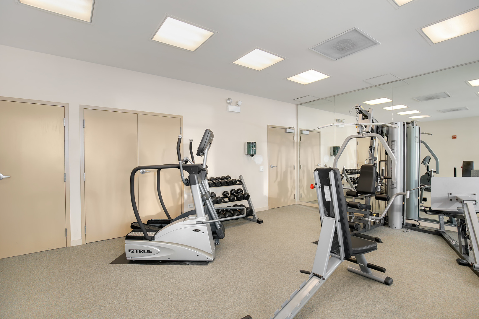 1155 West Roosevelt Road, Unit 301 Chicago, IL 60608 - Photo 22 of 23