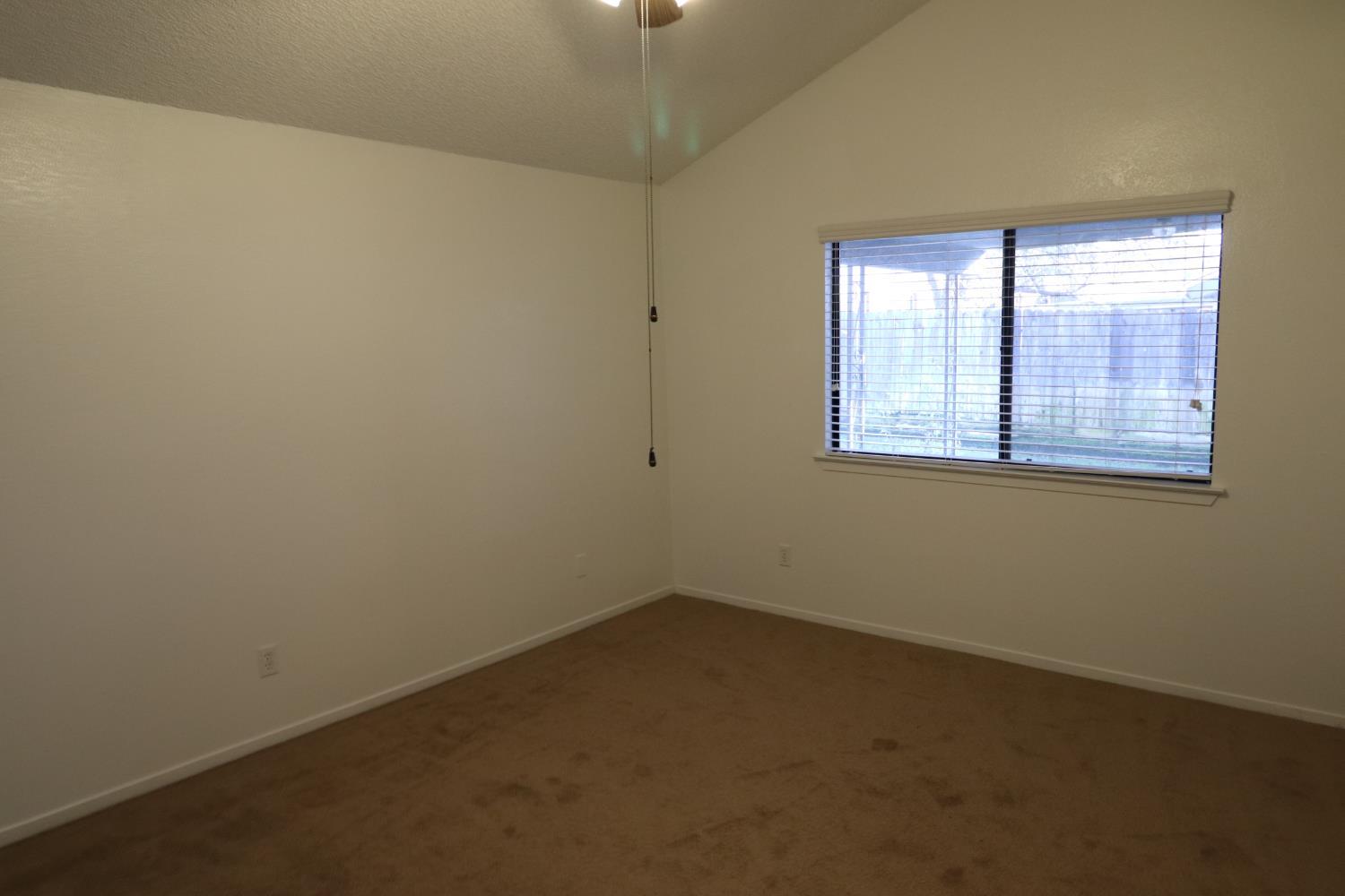 9388 North Archie Avenue Fresno, CA 93720 - Photo 14 of 18