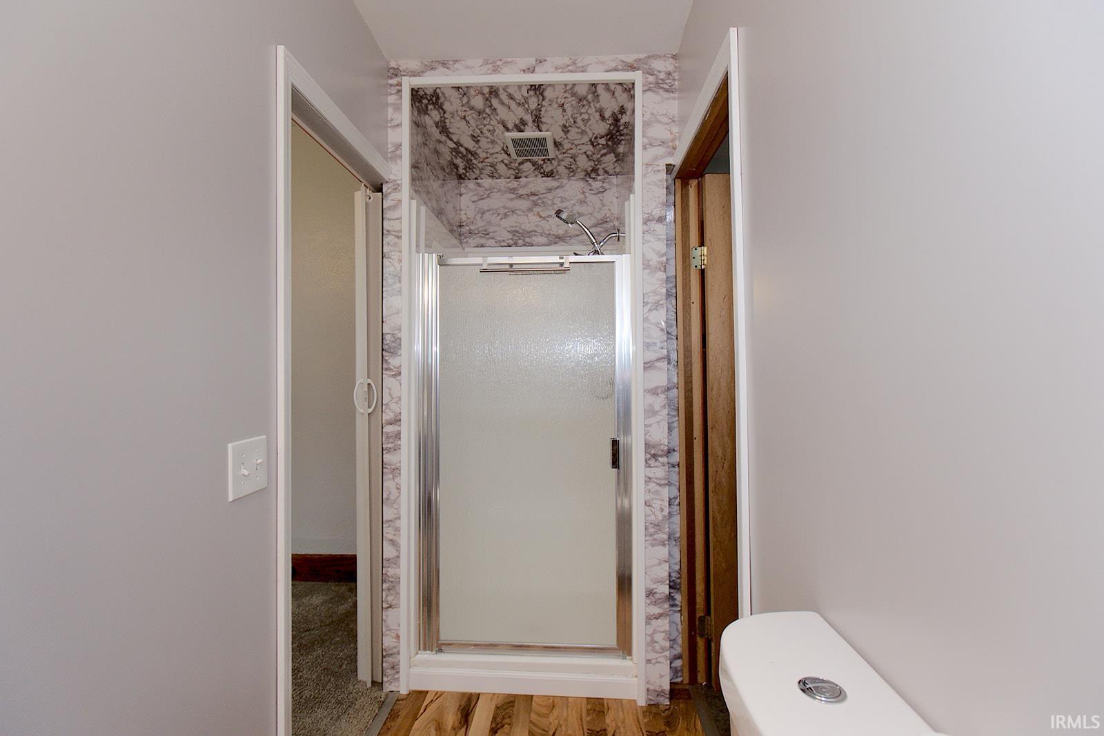 447 Hannah Street Huntington, IN 46750 - Photo 17 of 46
