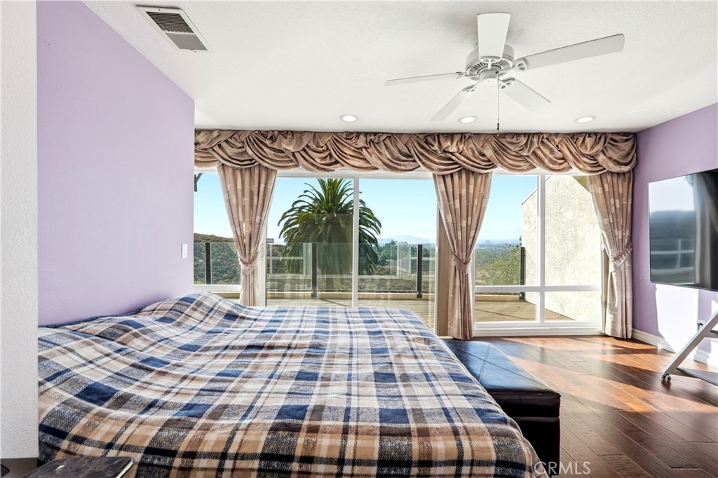 2235 El Capitan Drive Riverside, CA 92506 - Photo 45 of 62 Master Bedroom