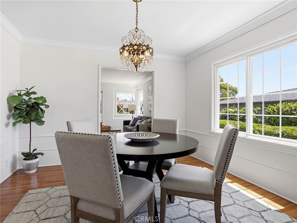 521 Bethany Road Burbank, CA 91504 - Photo 12 of 50 Dining Room