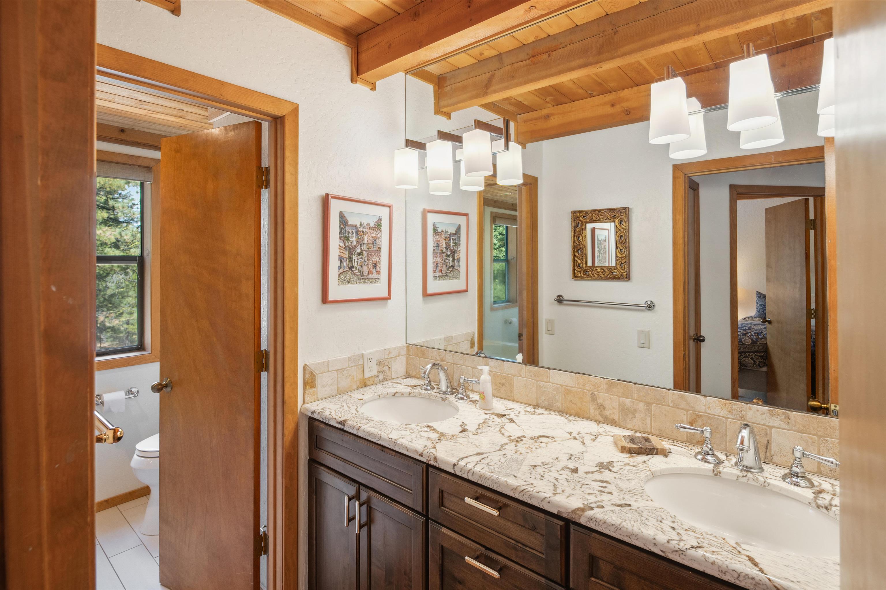 137 Basque Drive Truckee, CA 96161 - Photo 17 of 28 Gallery Image 17