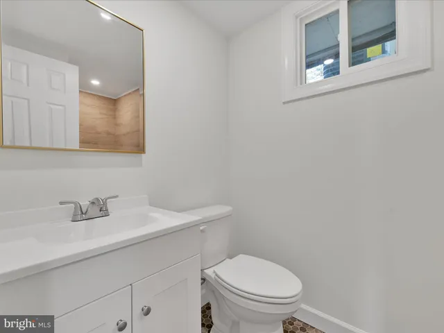 $320,000 | 76 Crestview Drive, Pottsville, PA 17901