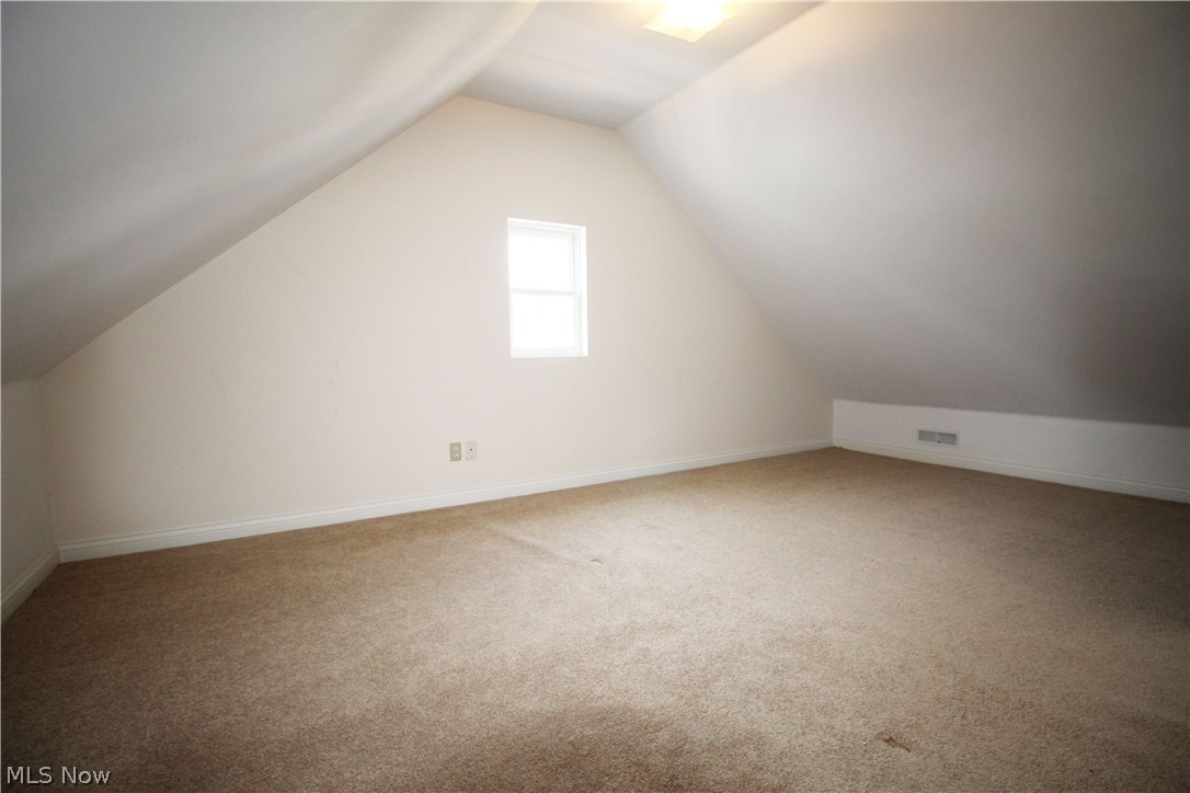 30240 Powell Road Willowick, OH 44095 - Photo 15 of 20