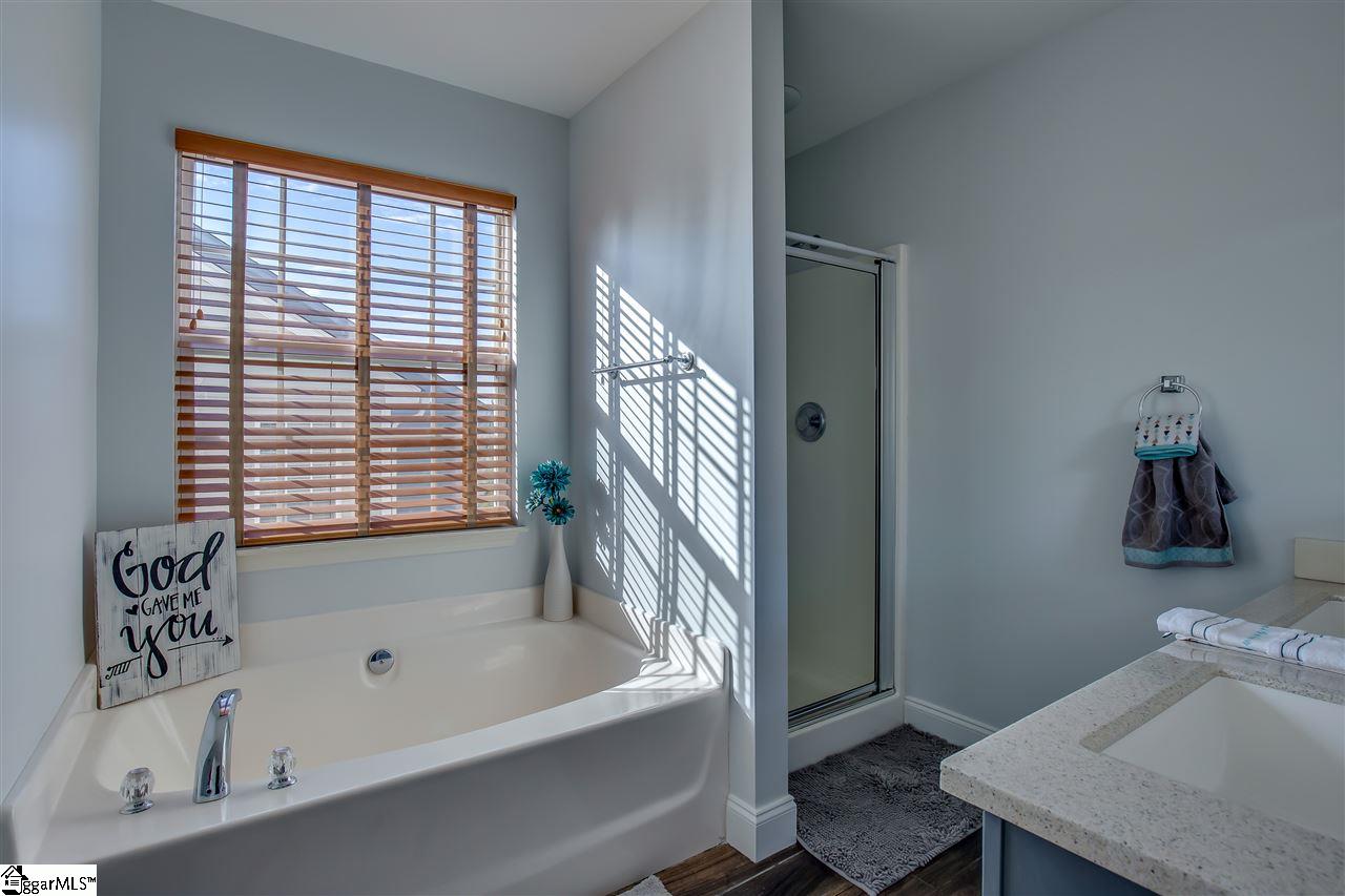 244 Highgate Circle Greer, SC 29650 - Photo 14 of 32 Gallery Image 14