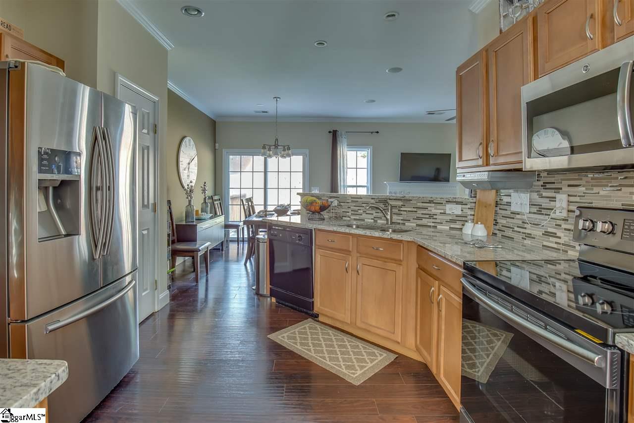 244 Highgate Circle Greer, SC 29650 - Photo 5 of 32 Gallery Image 5