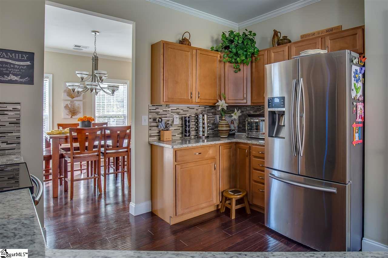 244 Highgate Circle Greer, SC 29650 - Photo 9 of 32 Gallery Image 9