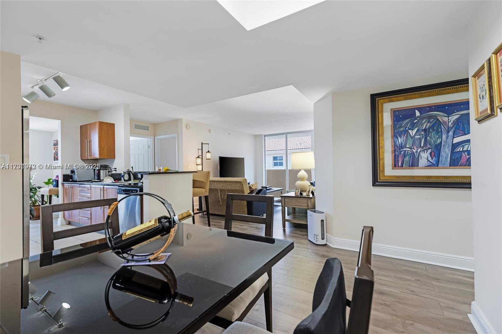 3232 Southwest 22nd Terrace, Unit 301 Miami, FL 33145 - Photo 8 of 33