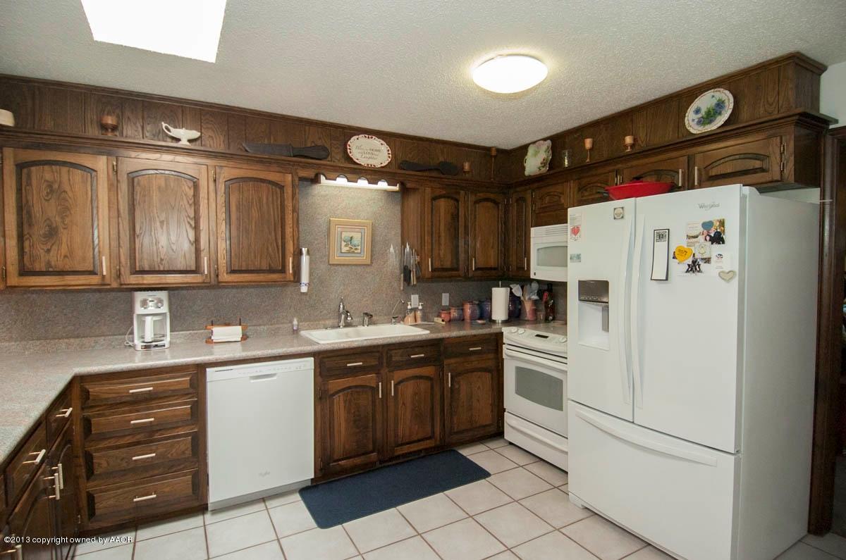 7 Kendall Road Amarillo, TX 79124 - Photo 14 of 66 KITCHEN VIEW 2