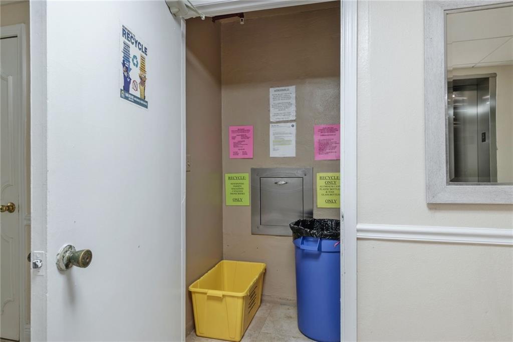 950 Ponce De Leon Road, Unit 408 Boca Raton, FL 33432 - Photo 40 of 51 a hallway with a view of living room