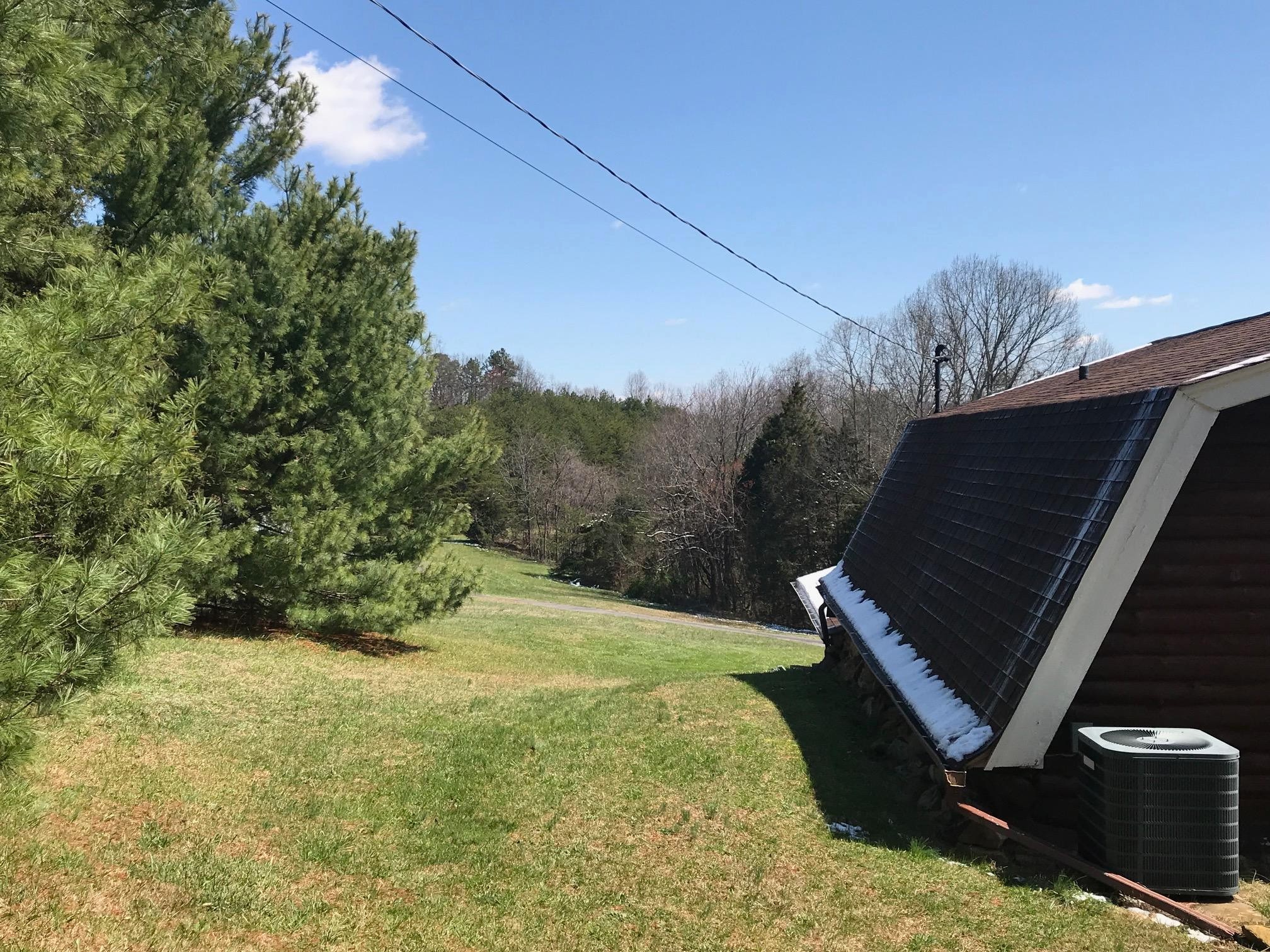 324 Kitts Road Luttrell, TN 37779 - Photo 28 of 32 a view of outdoor space and yard
