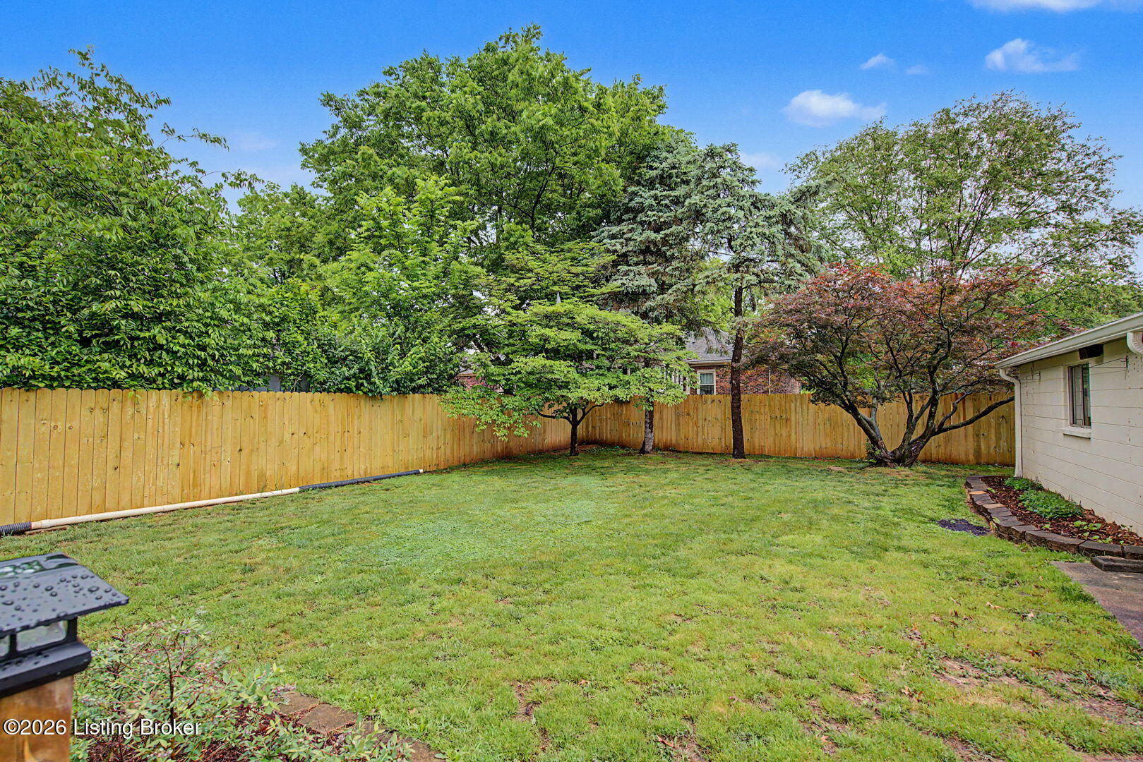 2911 Lexham Road Louisville, KY 40220 - Photo 7 of 54 45-web-or-mls-2911-lexham-road-45