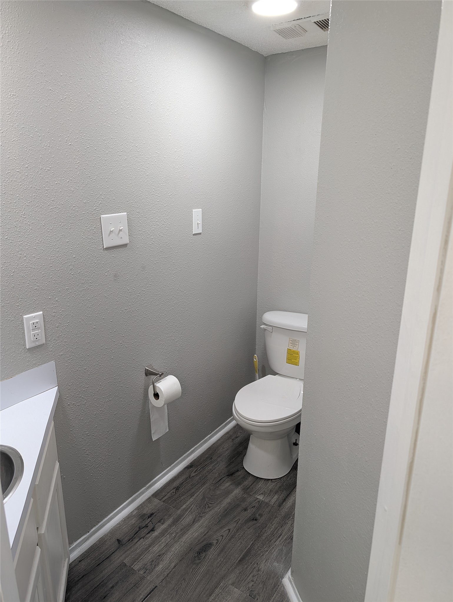 58 Evanston Street, Unit 1 Houston, TX 77015 - Photo 9 of 25