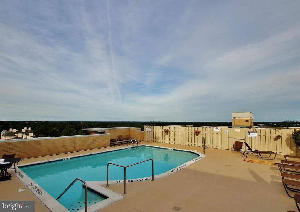 11800 Sunset Hills Road, Unit 1111 Reston, VA 20190 - Photo 46 of 66 rooftop pool