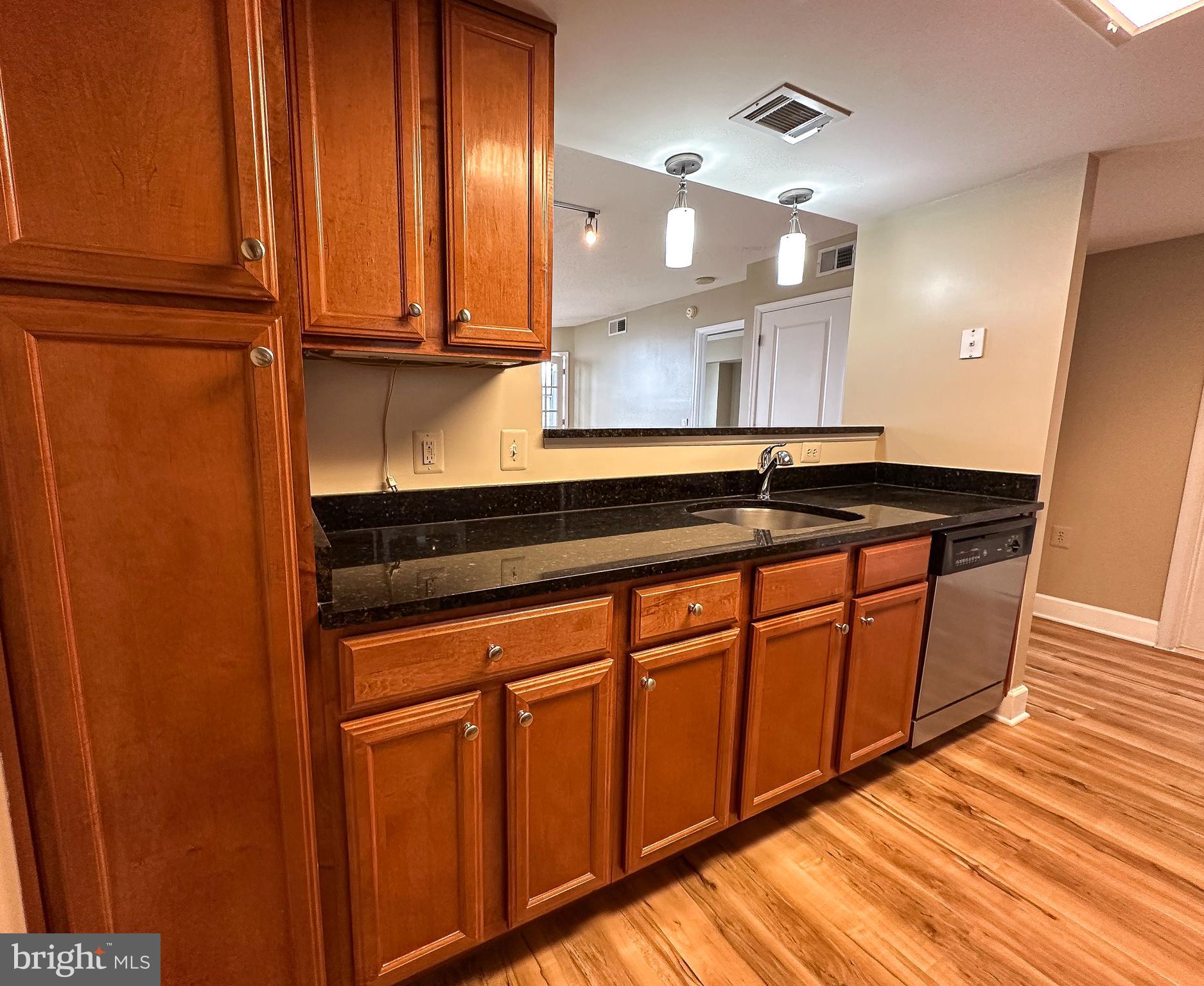 11800 Sunset Hills Road, Unit 1111 Reston, VA 20190 - Photo 8 of 66 Tons of cabinet space