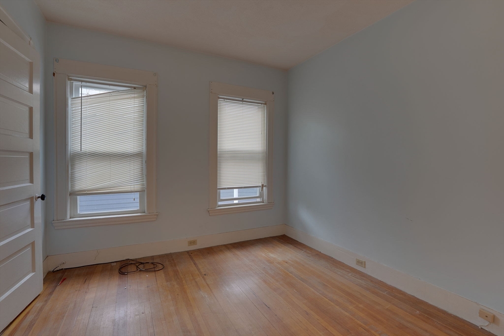 40 Simpson Avenue Somerville, MA 02144 - Photo 20 of 34