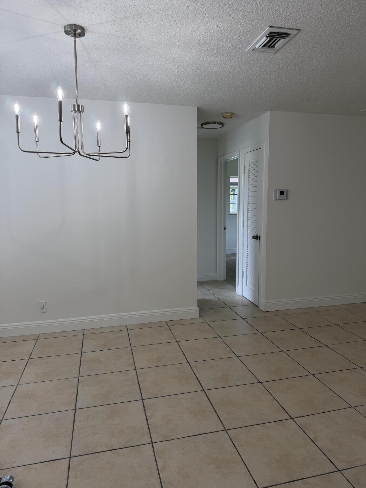 9646 Ohio Place Boca Raton, FL 33434 - Photo 11 of 20 IMG_3176