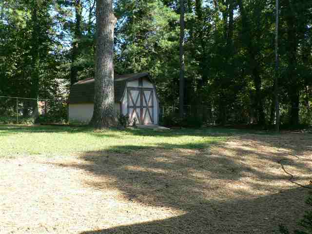 8 Wildwood Road Greenville, SC 29615 - Photo 23 of 24 Gallery Image 23
