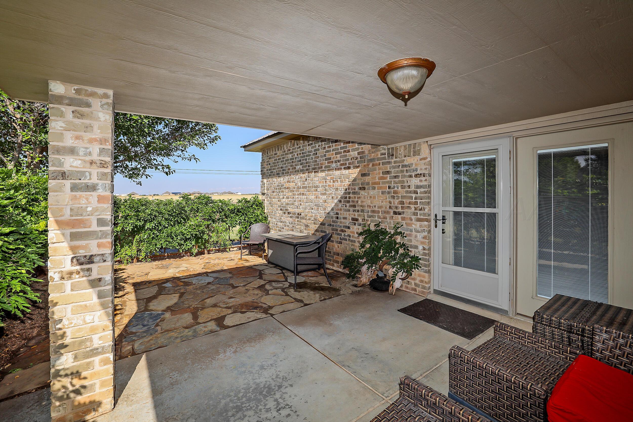 16339 Country Road Canyon, TX 79015 - Photo 11 of 56 Side Patio
