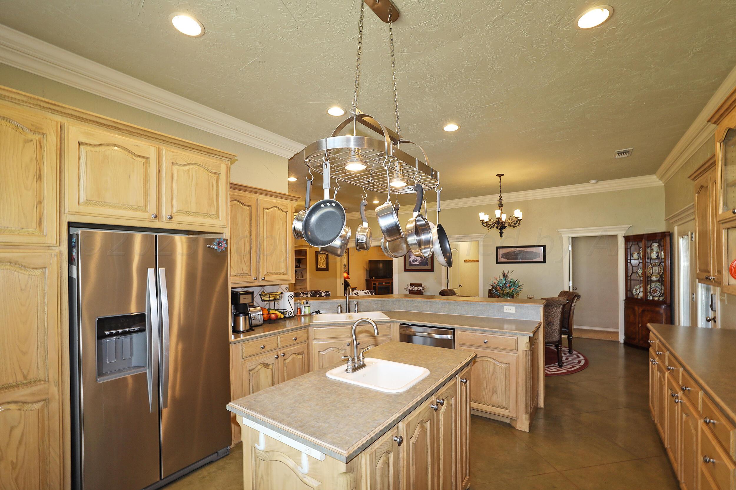 16339 Country Road Canyon, TX 79015 - Photo 20 of 56 Kitchen4