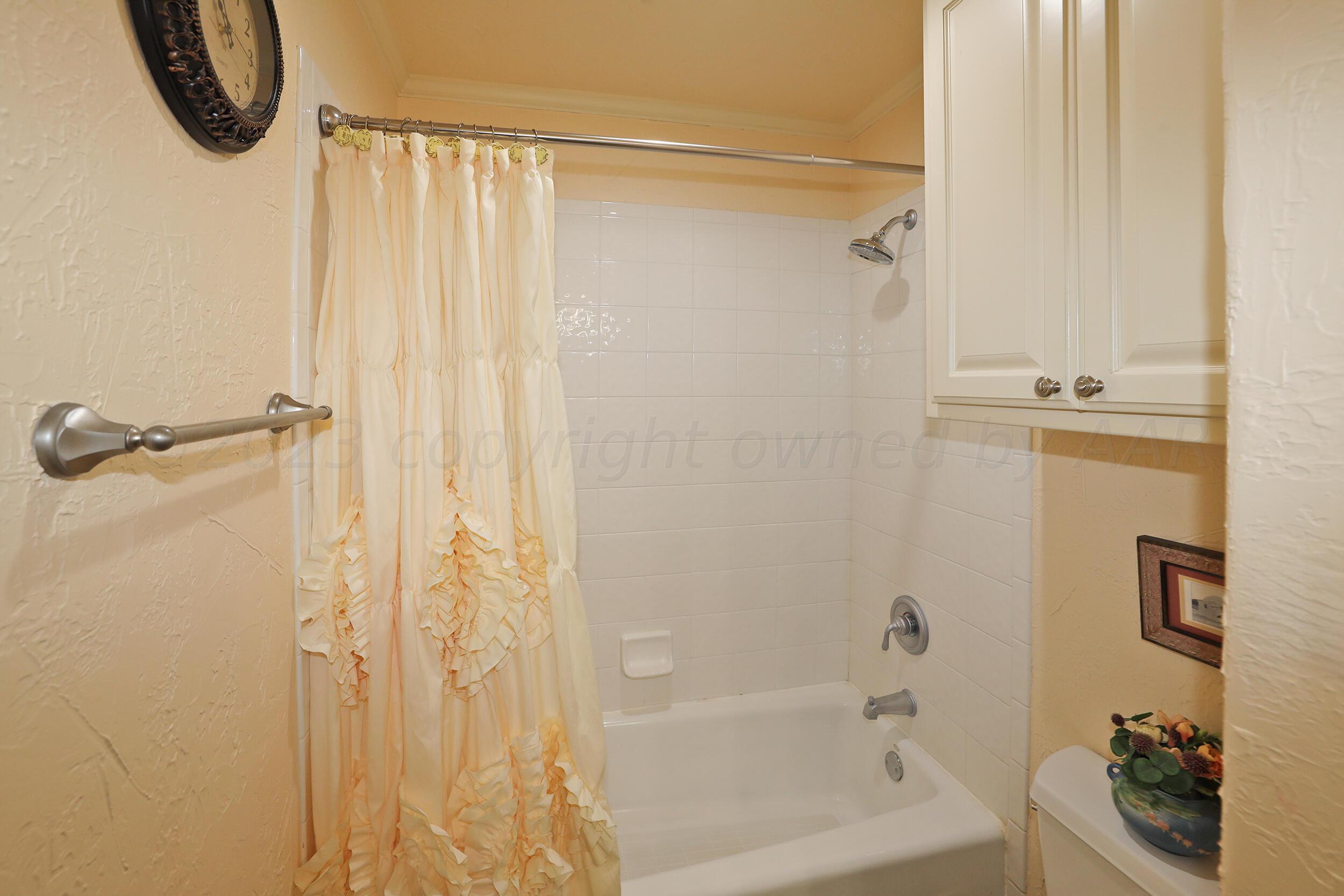 16339 Country Road Canyon, TX 79015 - Photo 41 of 56 Bathroom by 4th Bedroom2