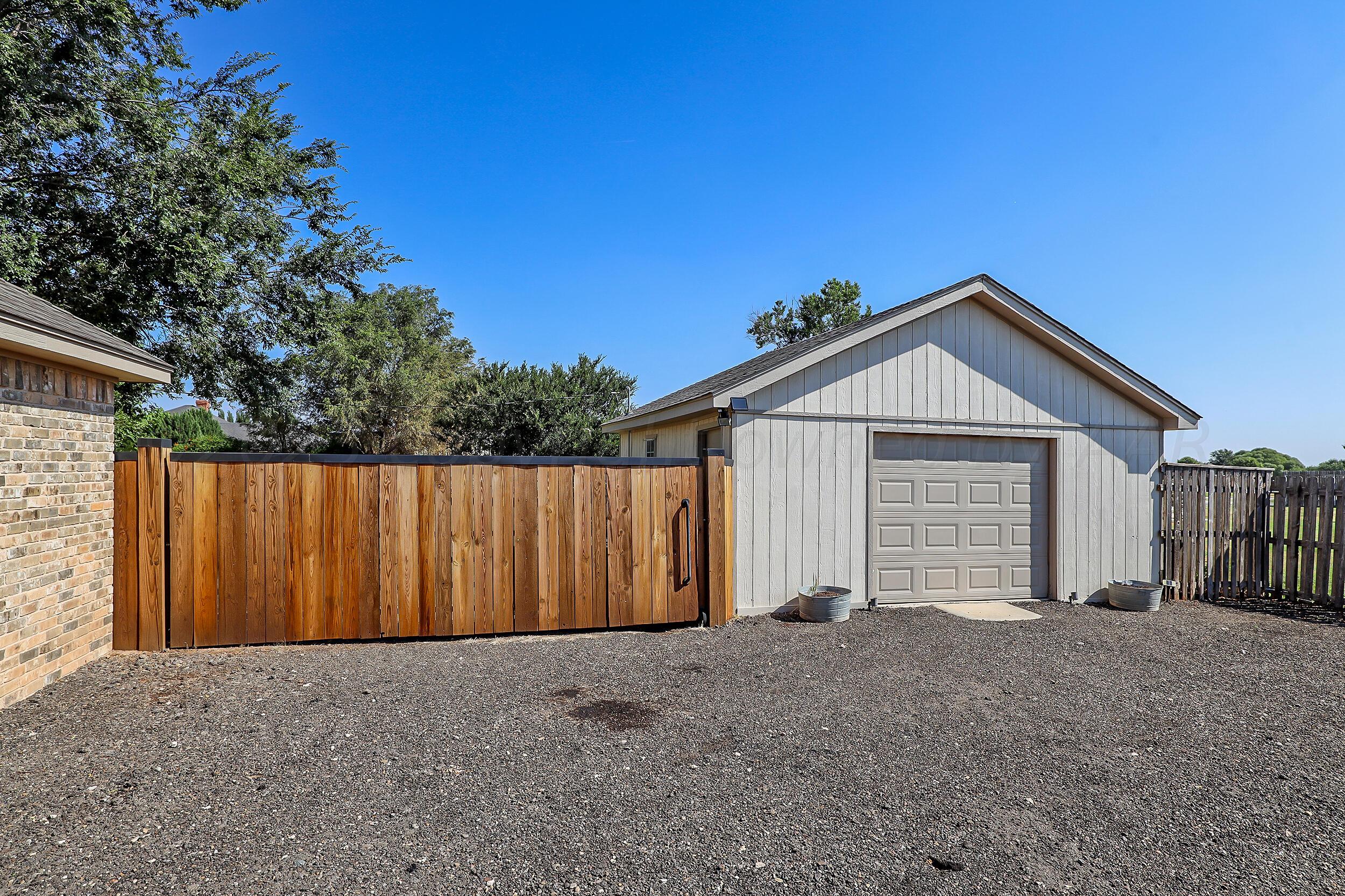 16339 Country Road Canyon, TX 79015 - Photo 53 of 56 Roll Gate Access to Backyard
