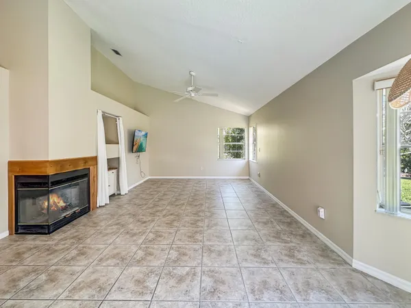 $5,500 | 1860 Cobia Drive, Vero Beach, FL 32960