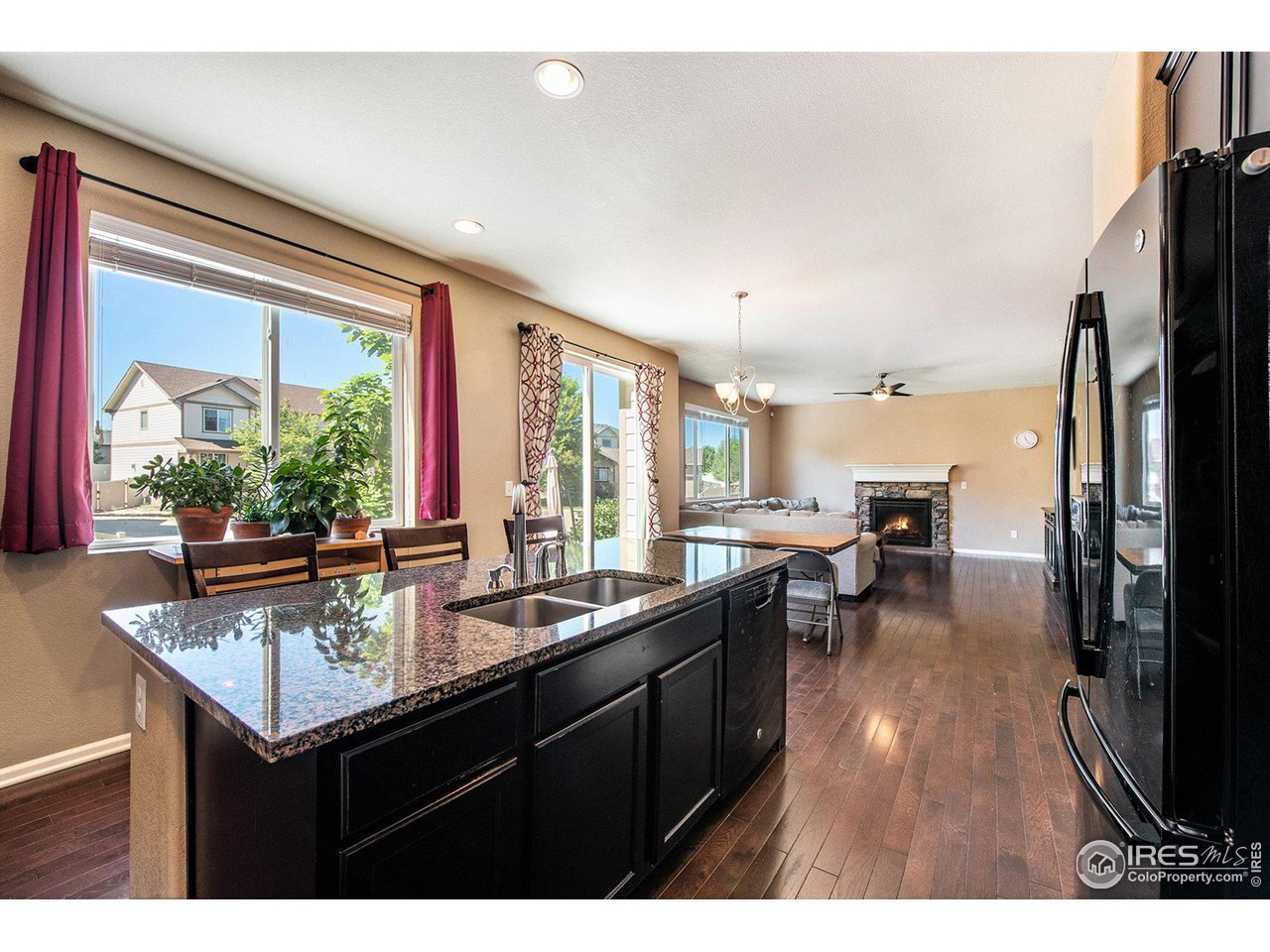 4872 Monarch Drive Firestone, CO 80504 - Photo 12 of 34 Gourmet Kitchen with Gas Range and Double Electric Ovens.