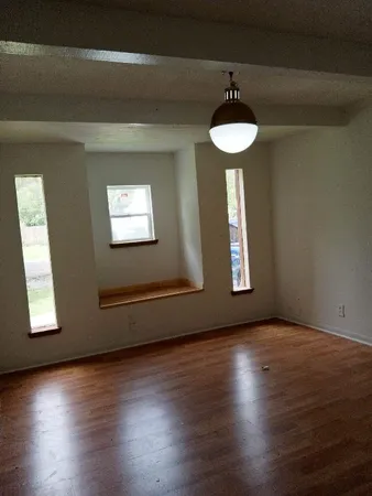 $2,055 | 1916 Las Palmas Drive, Port Arthur, TX 77642