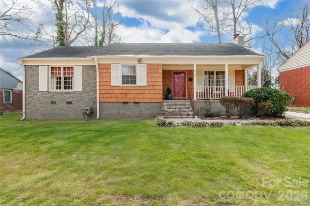 $350,000 | 3728 Stonehaven Drive, Charlotte, NC 28215