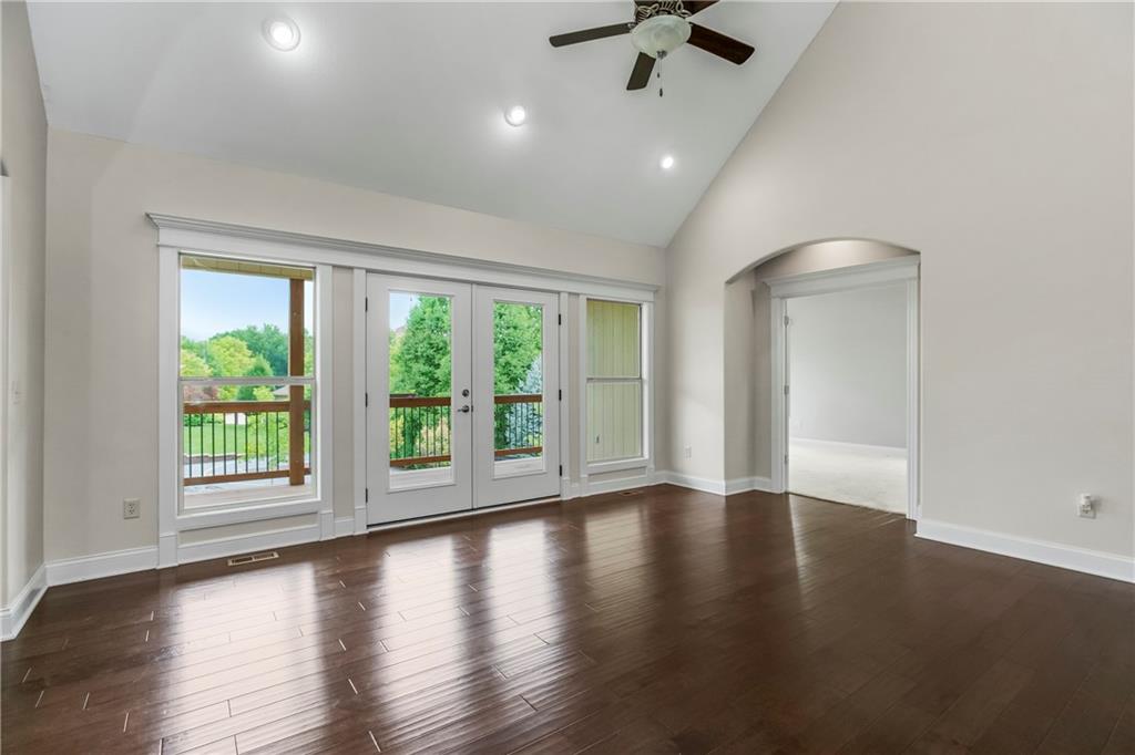 4443 Sienna Ridge Riverside, MO 64150 - Photo 4 of 33