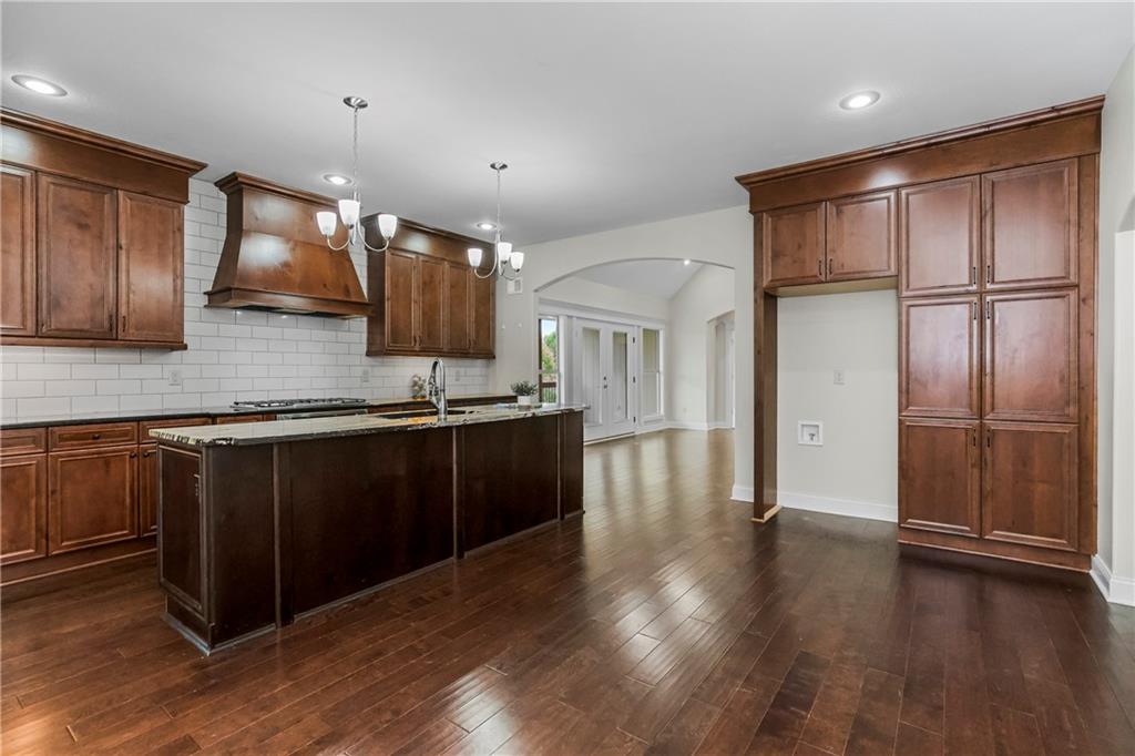 4443 Sienna Ridge Riverside, MO 64150 - Photo 6 of 33