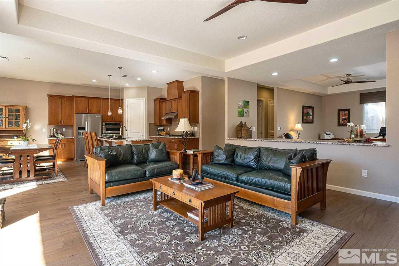 10055 Fritz Lane Reno, NV 89521 - Photo 6 of 25 Photo 6