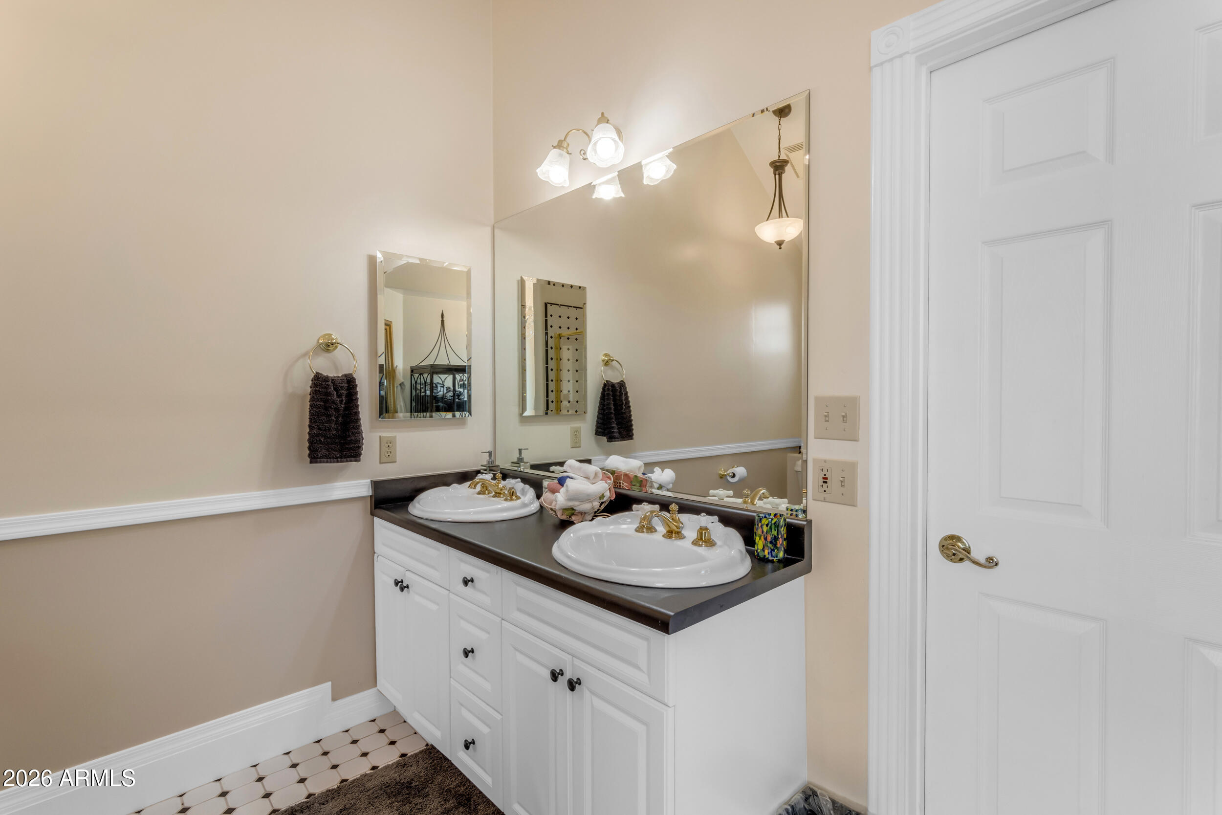 616 East Carver Road Tempe, AZ 85284 - Photo 50 of 81