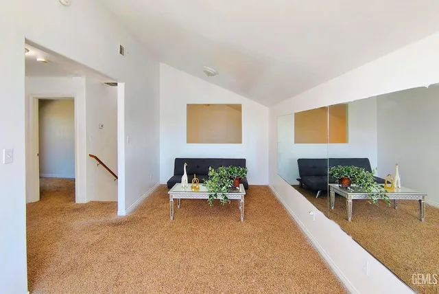 $399,999 | Undisclosed Address, Bakersfield, CA 93307