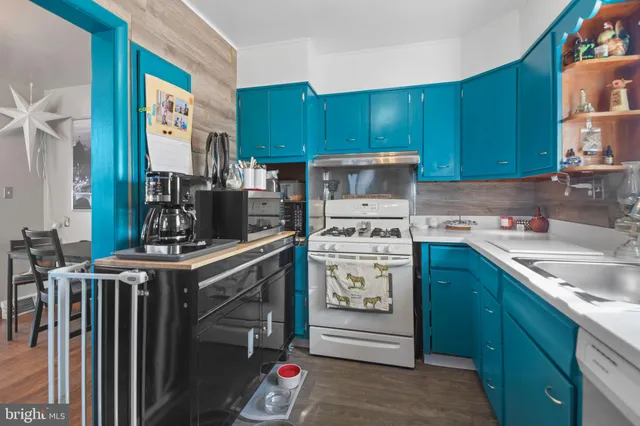 $313,000 | 320 South Taylor Avenue, Baltimore, MD 21221