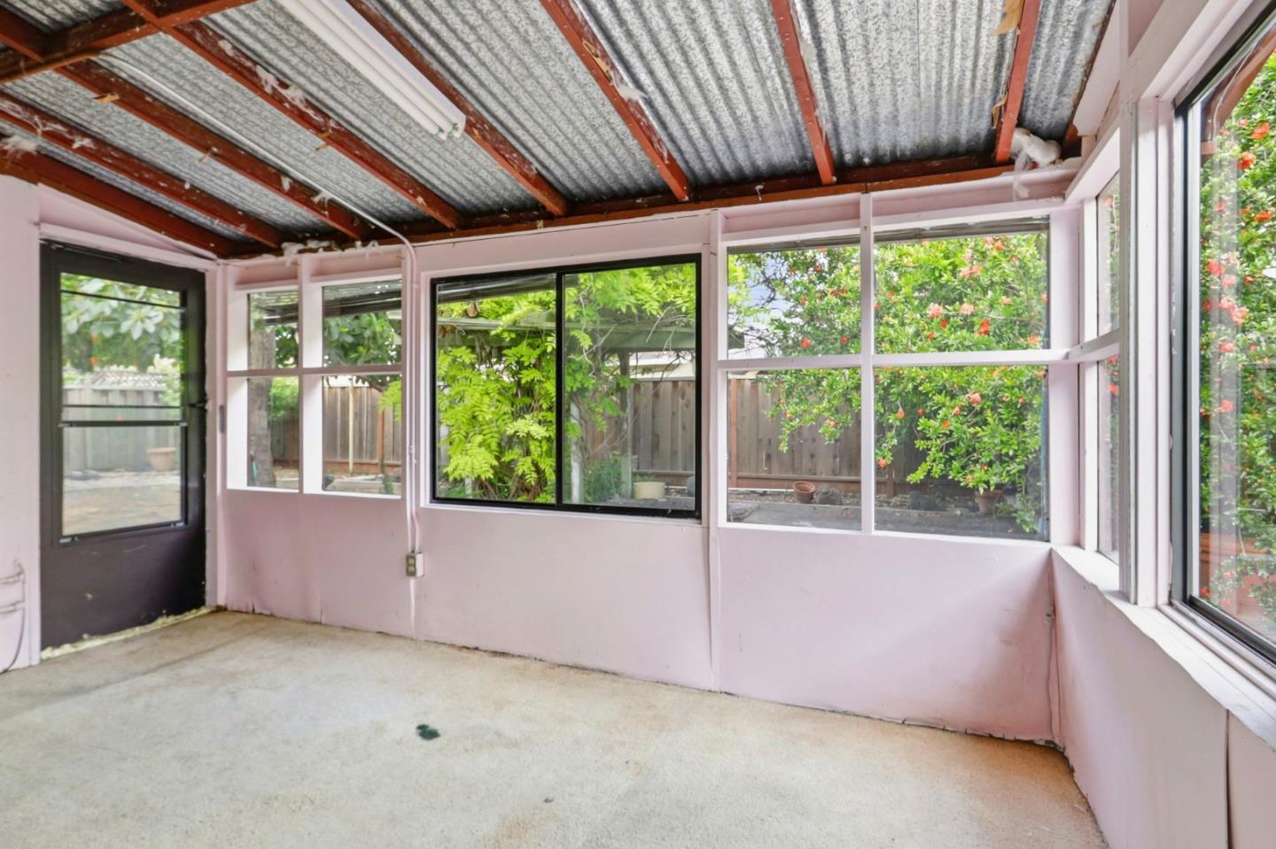 725 Santa Rita Street Sunnyvale, CA 94085 - Photo 32 of 34