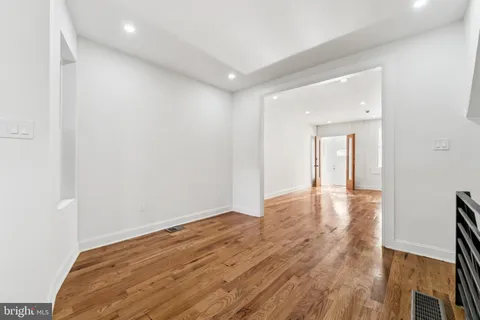 $374,900 | 1634 South 23rd Street, Philadelphia, PA 19145